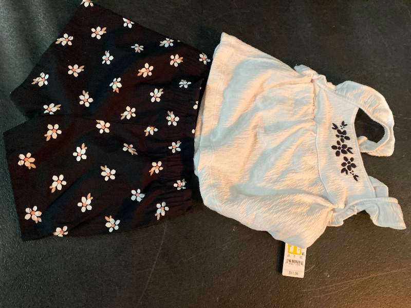 Photo 1 of 18M Carter's Baby Girls' Geo Top & Bottom Set - Black