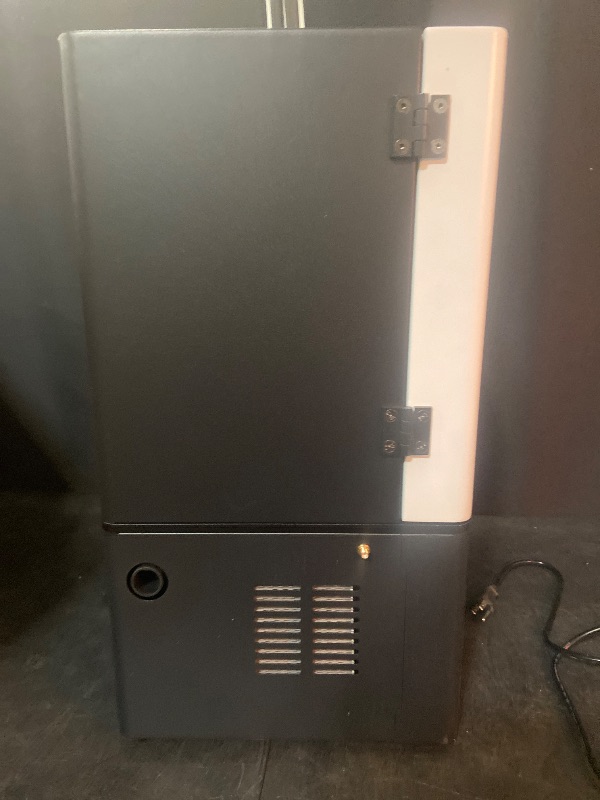 Photo 1 of 16K LCD Large Printing Size Machine Resin 3D Printer
