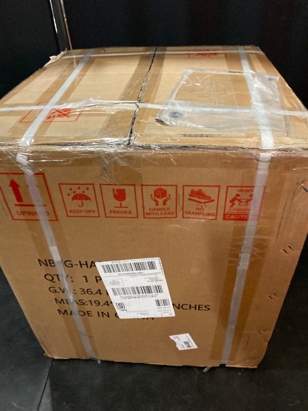 Photo 1 of 18L Beverage Refrigerator Cooler 24Can, Mini Fridge with Quiet Compressor, LED Light,Freestanding Small Fridge with Electronic Temperature Control for Home and Bar(40-61 ?)