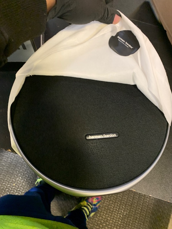 Photo 1 of Harman Kardon Onyx Studio 9 - Portable Stereo Bluetooth Home Speaker with Built-in Battery and USB Charging, self-Tuning, and Multi-Speaker Connection by Auracast - Black