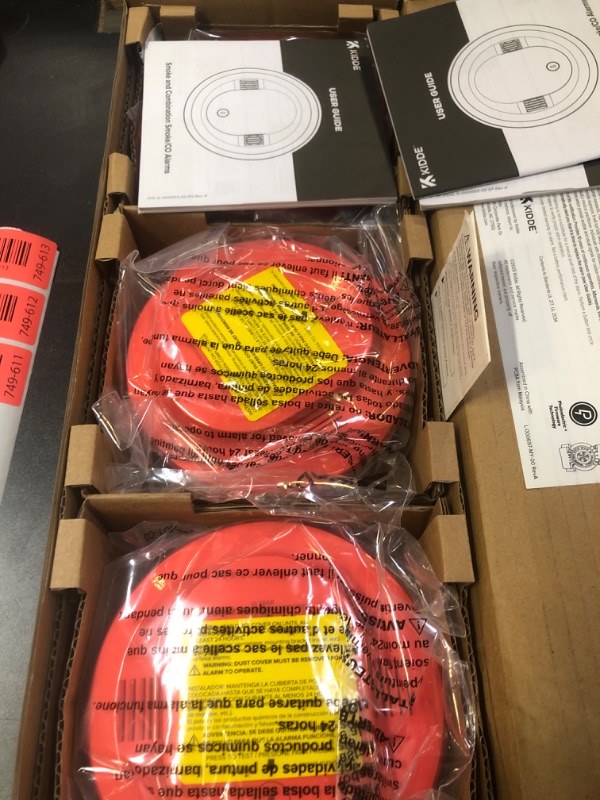 Photo 1 of Kidde  & Carbon Monoxide Detector for Home, 10-Year Battery Powered, Voice Alerts, 3-Pack