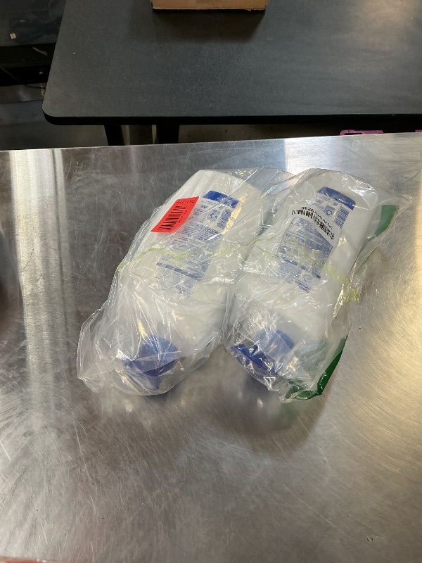 Photo 1 of Head & Shoulders Anti-Dandruff Shampoo and Conditioner, Classic Clean 2-in-1 Twin Pack, 1% Pyrithione Zinc, Flake Control, Scalp Care, Color-Safe, 32.1 fl oz Each