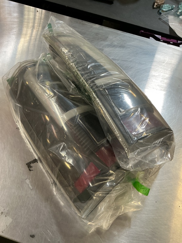 Photo 1 of Clidr LED Tail Light for 2003 2004 2005 2006 Chevy Silverado 1500 2500 3500 Black LED Tube Rear Brake Lamps C-Type Pair Set