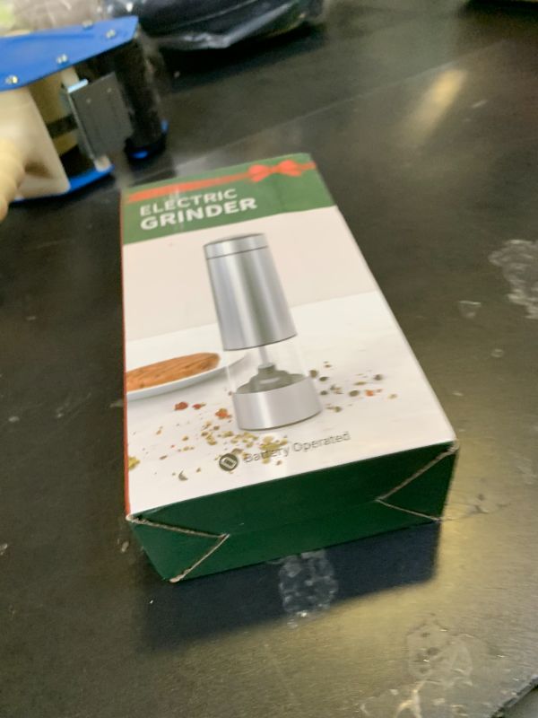 Photo 1 of innhom Electric Salt and Pepper Grinder Set Battery Operated Stainless Steel Salt Grinder Pepper Mill Automatic Salt and Pepper Grinder Set with Adjustable Coarseness