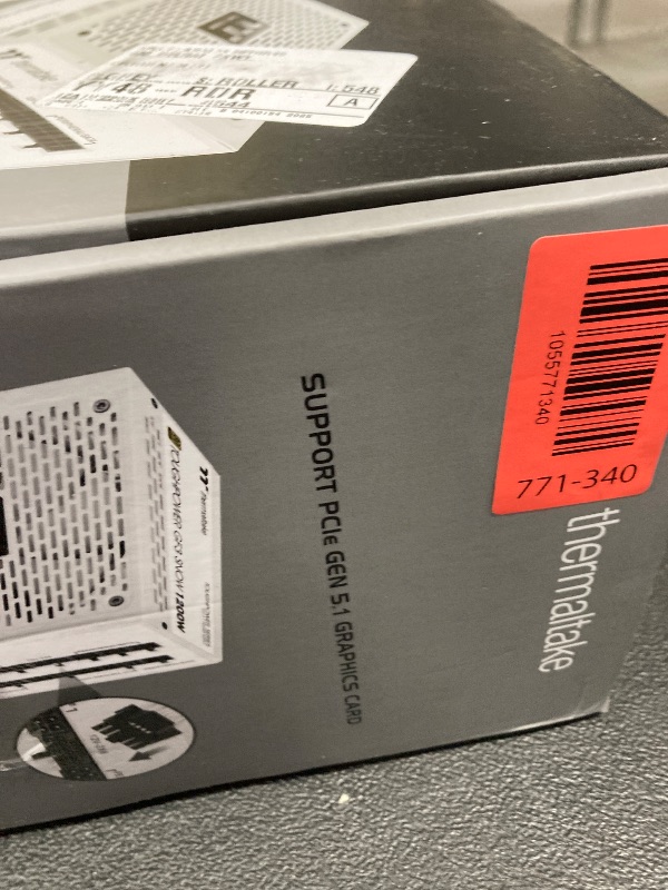 Photo 1 of **SIMILAR ITEM IN BOX.**
Thermaltake Toughpower GF3 Snow Edition 1200W 80+ Gold Full Modular SLI/Crossfire Ready ATX 3.0 Power Supply PCIe Gen.5 600W 12VHPWR Connector Included PS-TPD-1200FNFAGU-N 10 Year Warranty Black.