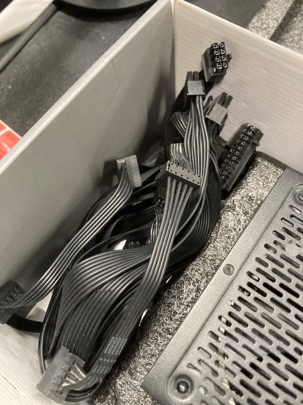 Photo 1 of **SIMILAR ITEM IN BOX.**
Thermaltake Toughpower GF3 Snow Edition 1200W 80+ Gold Full Modular SLI/Crossfire Ready ATX 3.0 Power Supply PCIe Gen.5 600W 12VHPWR Connector Included PS-TPD-1200FNFAGU-N 10 Year Warranty Black.