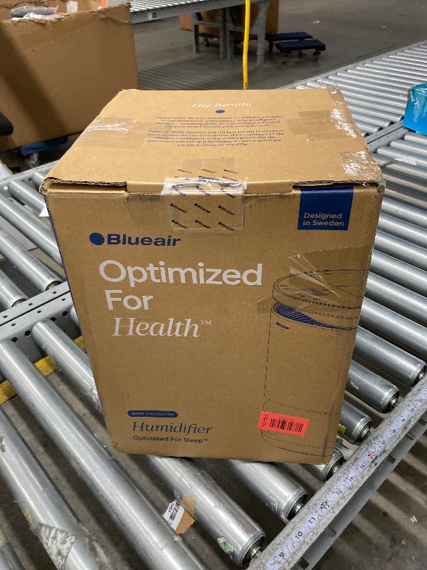 Photo 1 of ***It's used, it's missing a part, and it's unknown if it works 100%.****BLUEAIR Room Humidifier - DreamWell - 48Hr Top-Fill Mist-Free InvisibleMist Technology Aroma Stone for Essential Oils and Soothing Mood Lighting - Quiet Operation for Bedroom and Hom
