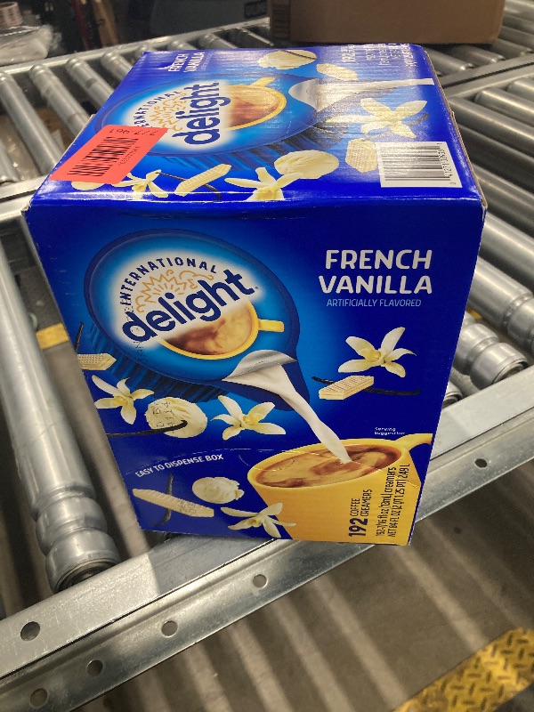 Photo 1 of **best by January/2026**International Delight, French Vanilla, Single-Serve Coffee Creamers, 192 Count (Pack of 1), Shelf Stable Non-Dairy Flavored Coffee Creamer, Great for Home Use, Offices, Parties or Group Events