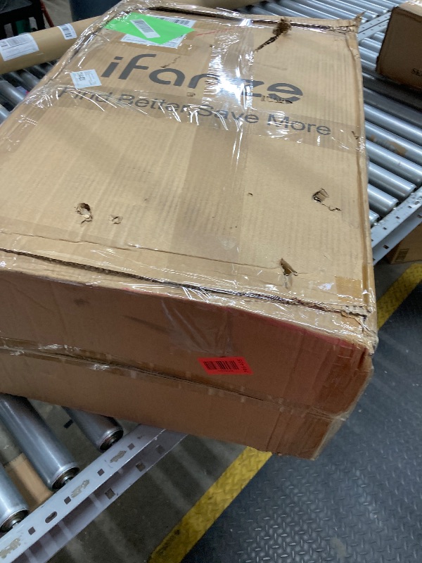 Photo 1 of  2 SUITCASE