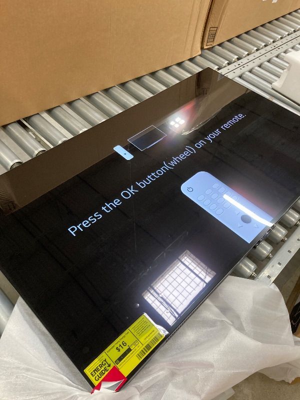 Photo 1 of  *** FACTORY SEAL *** 
LG C2 Series 42-Inch Class OLED evo Smart TV OLED42C2PUA, 2022 - AI-Powered 4K TV, Alexa Built-in