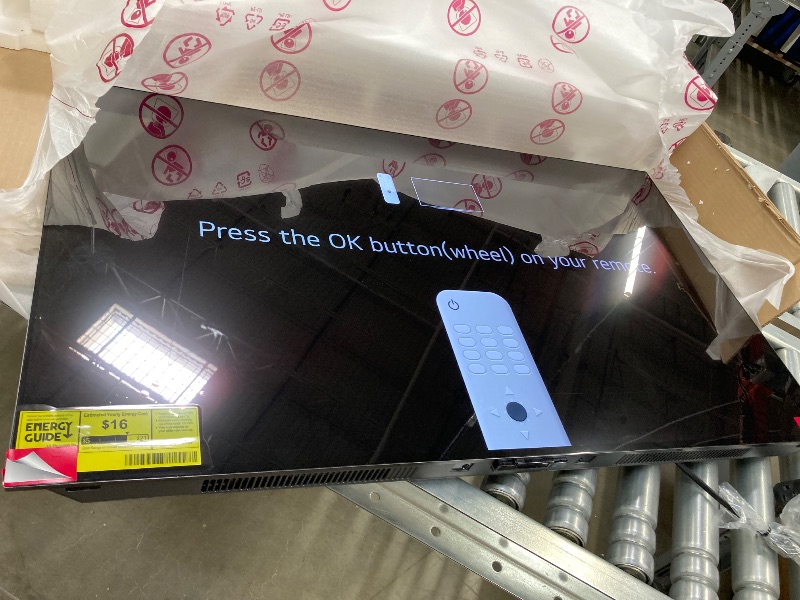 Photo 1 of  *** FACTORY SEAL *** 
LG C2 Series 42-Inch Class OLED evo Smart TV OLED42C2PUA, 2022 - AI-Powered 4K TV, Alexa Built-in
