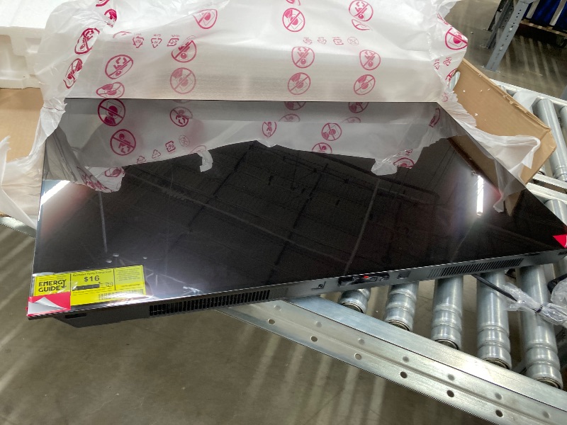 Photo 1 of  *** FACTORY SEAL *** 
LG C2 Series 42-Inch Class OLED evo Smart TV OLED42C2PUA, 2022 - AI-Powered 4K TV, Alexa Built-in