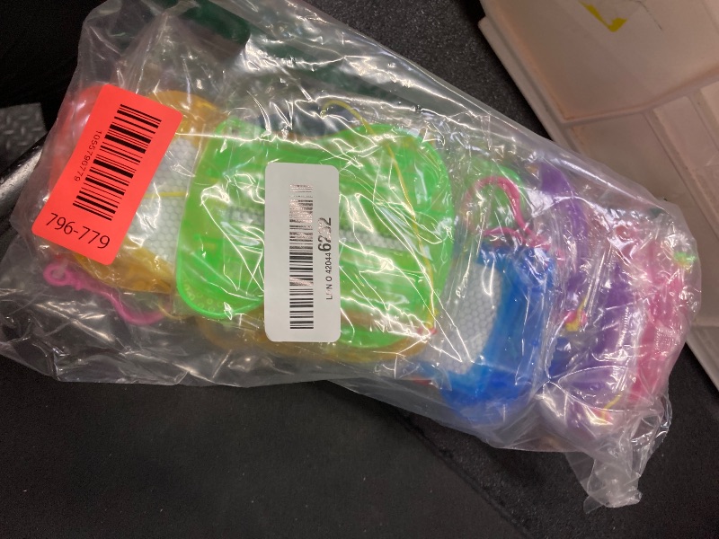 Photo 1 of  Mini Magnetic Drawing Board keychain for backpack Erasable Sketch valentines toys bulk for Kids classroom gifts rewards party favors Goodie easter basket Stuffers (12 pcs draw keychain)