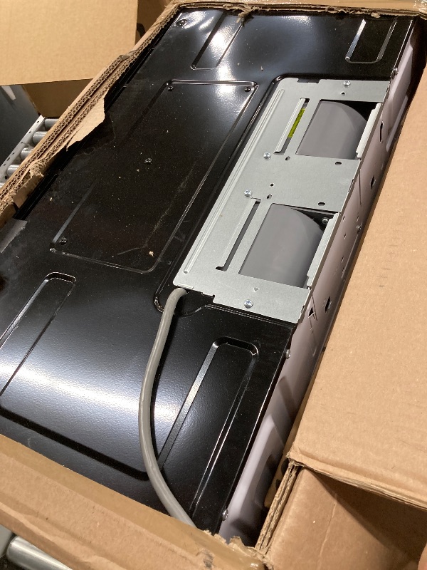 Photo 1 of ***BROKEN DOOR HANDLE/LARGE DENT ON TOP-SEE PICS***


BLACK+DECKER Over the Range Microwave Oven with Vent and One-Touch Auto Cooking, 1.7 cu. ft. OTR Over Stove Microwave, Black, 1000 Watts, EM044K6CF-BK