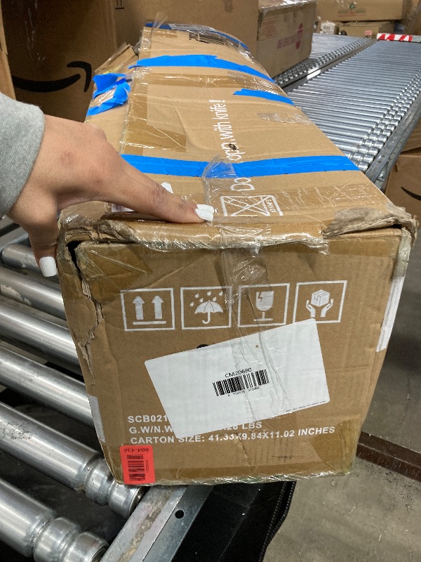 Photo 1 of (LIGHTS DONT WORK) Costway 7Ft Pre-Lit Artificial Christmas Tree Hinged 500 LED Lights