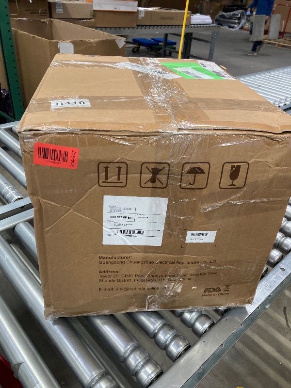 Photo 1 of 34 QT Super-Large Air Fryer, Oil-Less Air Fryer Toaster Oven Combo with Pizza, Warm, Broil, Toast, Bake, Air Fry, 5 Functions - Black