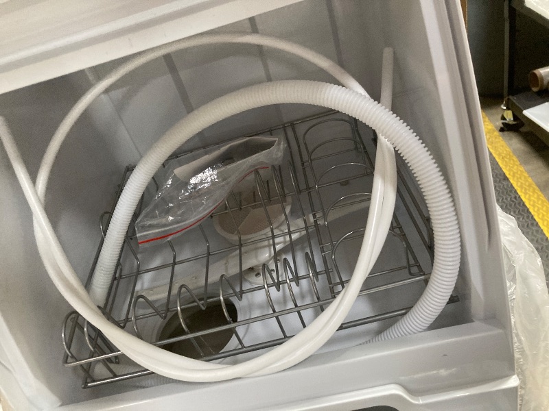 Photo 1 of *PARTS ONLY*Doesn't work* Portable Countertop Dishwasher, 5 Washing Programs and High Temperature ,White
