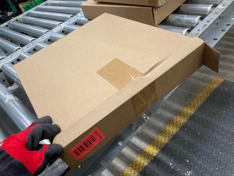 Photo 1 of Beeveer 3 Pcs 20"-26" Fall Thanksgiving Harvest Theme Decoration Rustic Apple Orchard Cardboard Cutout Stand-up Set Autumn Farmhouse Apple Barrels Stand-ups Photo Booth Props for Party Supplies