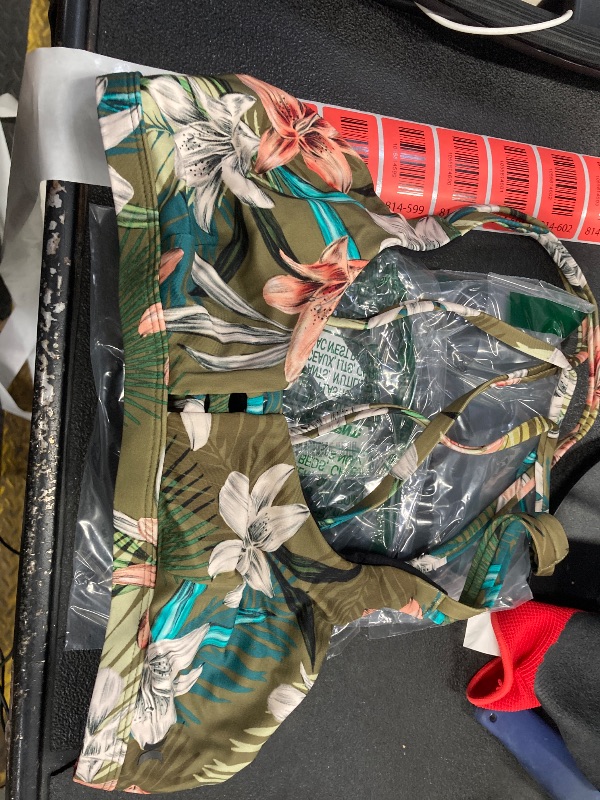 Photo 1 of ***TOP ONLY***Women's Standard Solid Bikini Surf Top***TOP ONLY******TOP ONLY******TOP ONLY***