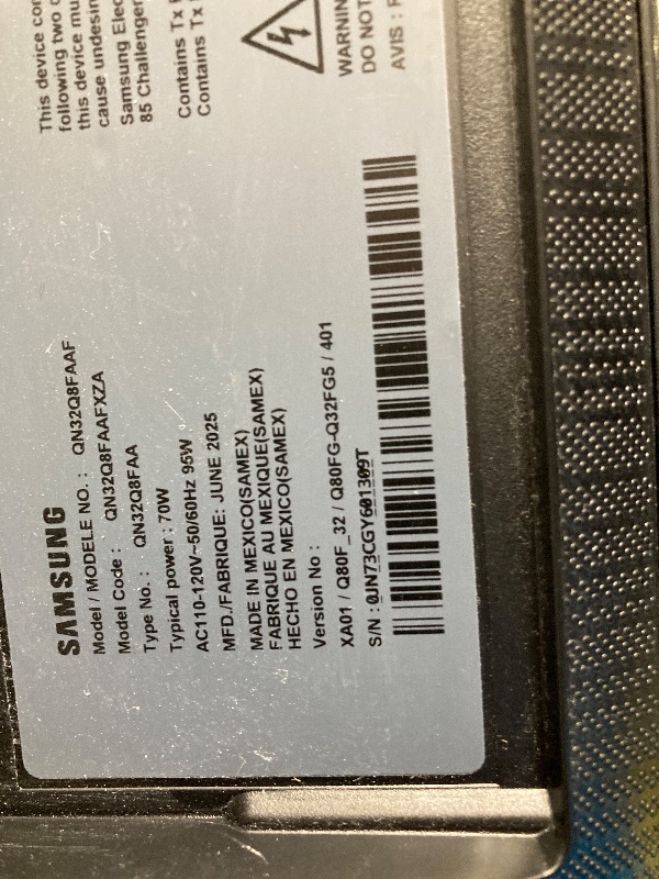 Photo 1 of ***MISSING REMOTE***Samsung - 32” Class Q8F Series QLED 4K UHD SamsungVision AI Smart Tizen TV (2025)