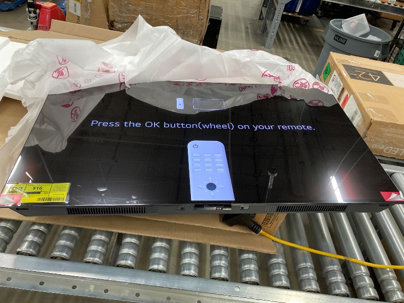 Photo 1 of ***Factory seal***

LG C2 Series 42-Inch Class OLED evo Smart TV OLED42C2PUA, 2022 - AI-Powered 4K TV, Alexa Built-in
