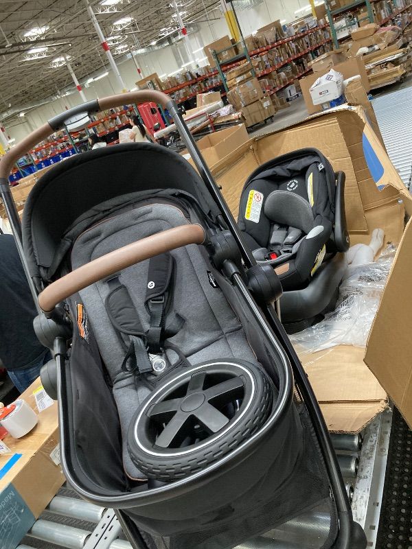 Photo 1 of ***USED MISSING PARTS***Maxi-Cosi Zelia™ Luxe 5-in-1 Modular Travel System in New Hope Black