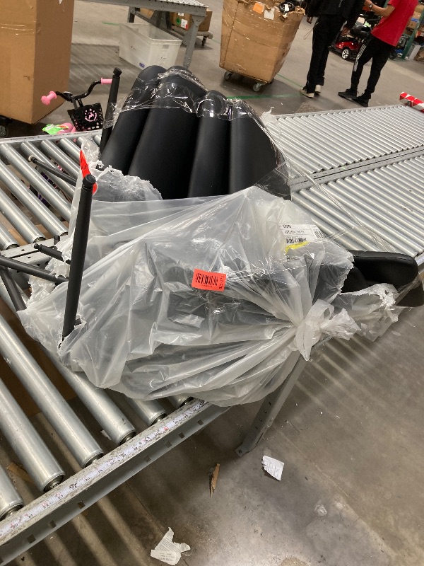 Photo 1 of **** The chair is used, it is missing parts like the screws and has a broken part in the front and the leg is all dented.*****Ktaxon Folding Chairs Set of 4 Modern Kitchen Dinner Chairs, Padded Accent Chairs Reading Chair Bar Office Chair with Metal Legs