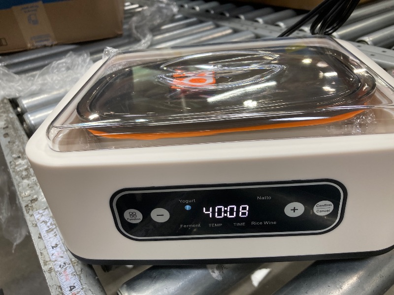 Photo 1 of ****used missing parts****  1.7-Quart Yogurt Maker with Adjust Temp(21°C-48°C/70°F-118°F) & Time(1-99h),110V-240V Auto-adaptive,Steel Inner Pot,BPA-free,Celsius Increment,Real-Time Countdown LED Display (Without GLass Jars)