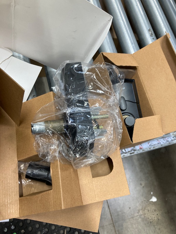 Photo 1 of **used missing parts***Kwikset SmartCode 955 Pembroke Light Commercial 10-Button Keypad Electronic Lever, Featuring Convenient Keyless Entry, 3-Year Batter Life and High Traffic Durability Matte Black
