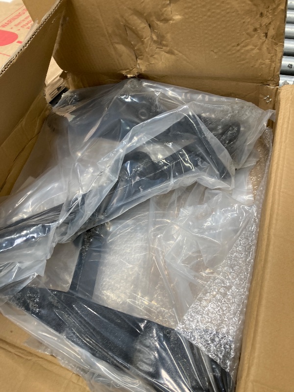 Photo 1 of ***It is used, it is missing parts and it is not known if it works at 100%.***4WD Front Driver & Passenger Side Lower Control Arms w/Ball Suspension Kits Joints for Chevy GMC Cadillac Silverado Sierra Yukon XL Savana 1500 Tahoe Escalade 2002-2006