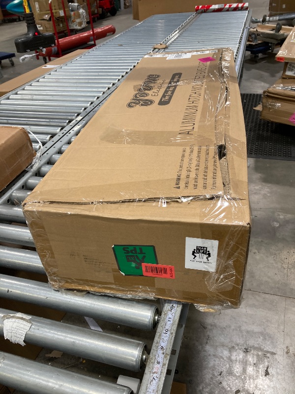 Photo 1 of ***It is used, it is missing parts and it is not known if it works at 100%.****Young Hitch Mount Bike Rack with Ramp, 200 lbs. Capacity for 2 E-Bikes, Fat Tire and Standard, fits Cars, SUVs, RVs, Trailers with 2 Inch Receiver
