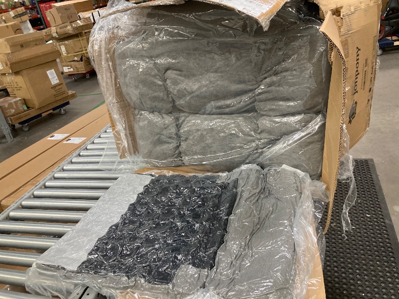 Photo 1 of ****IT IS USED, IT IS MISSING PARTS AND IT IS NOT KNOWN IF IT WORKS AT 100%***JONPONY Manual Recliner Chair with Heat Therapy and Massage Function, Heavy Duty Reclining Mechanism Massage Chair, Elderly Single Rocker Sofa with Cup Holders for Bedroom Home 