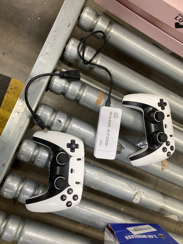 Photo 1 of **MISSING ADAPTER AND DISC**2025New Wireless Retro Game Console,40000+Games and 23 Emulators?Plug and play 4K HD HDMI TV Game Stick?with Dual 2.4G Wireless Controllers(128G) White