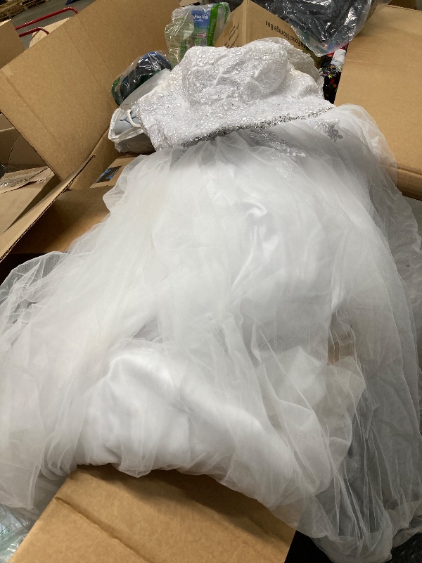 Photo 1 of *Stained?* Wedding dress