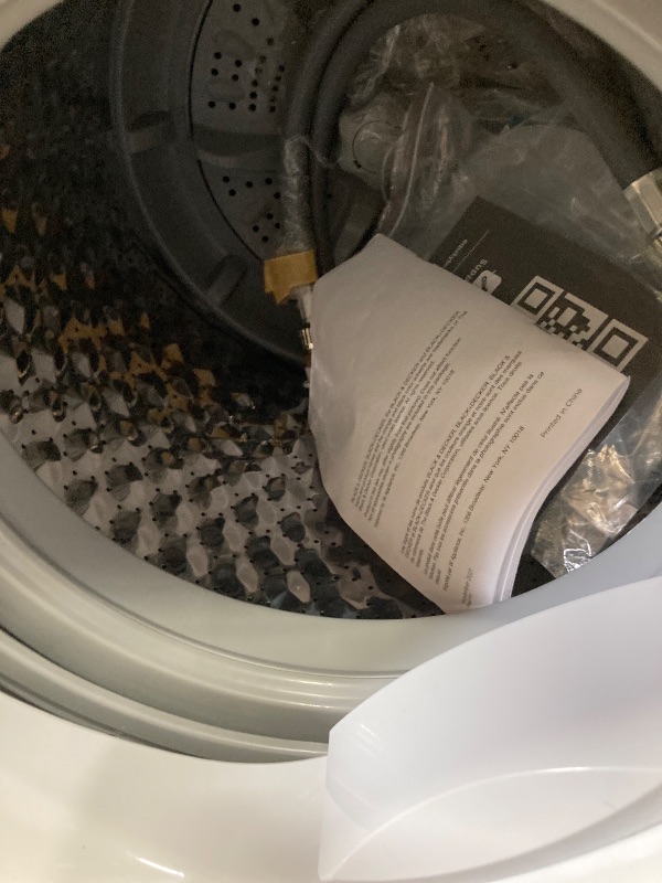 Photo 1 of ****used + minor damage *** BLACK+DECKER 0.9 Cu. Ft. Portable Washer, 6.6 lb. Capacity Washing Machine for Homes & Apartments, 5 Wash Cycles, Quick Connect Sink Adapter and Drain Hose Included, Transparent Lid, BPWM09W, White