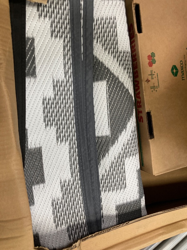Photo 1 of *** used****SIXHOME Outdoor Rug 9'x12' Waterproof Reversible Patio Rug Modern Lightweight Plastic Straw Indoor Outdoor Rug for RV Camping Deck Balcony Porch Boho Patio Decor Outdoor Carpet Light Gray
