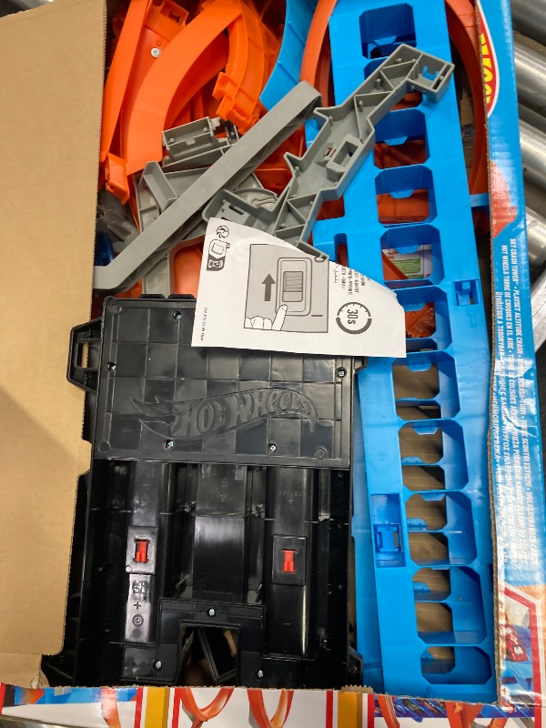 Photo 1 of ******USED*******/Hot Wheels Sky Crash Tower Track Set
