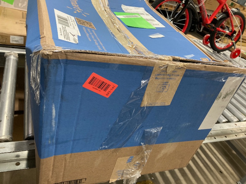 Photo 1 of ***used***ZUNMOS Twin Air Mattress, 18" H Portable Low Noise Colchone Inflable with Built in Pump, Maximum Weight Capacity 660 LBS Air Bed for Camping, Indoor and Family
