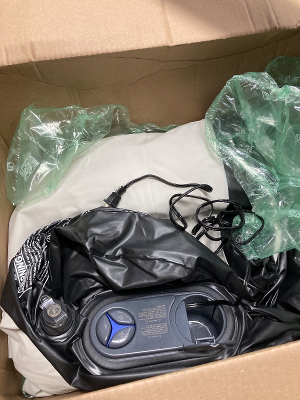 Photo 1 of ***used***ZUNMOS Twin Air Mattress, 18" H Portable Low Noise Colchone Inflable with Built in Pump, Maximum Weight Capacity 660 LBS Air Bed for Camping, Indoor and Family
