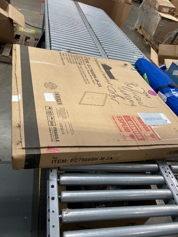 Photo 1 of ***(MIRROR ONLY -SELLING AS IS )***
Furniture of America Toni Wood Mirror