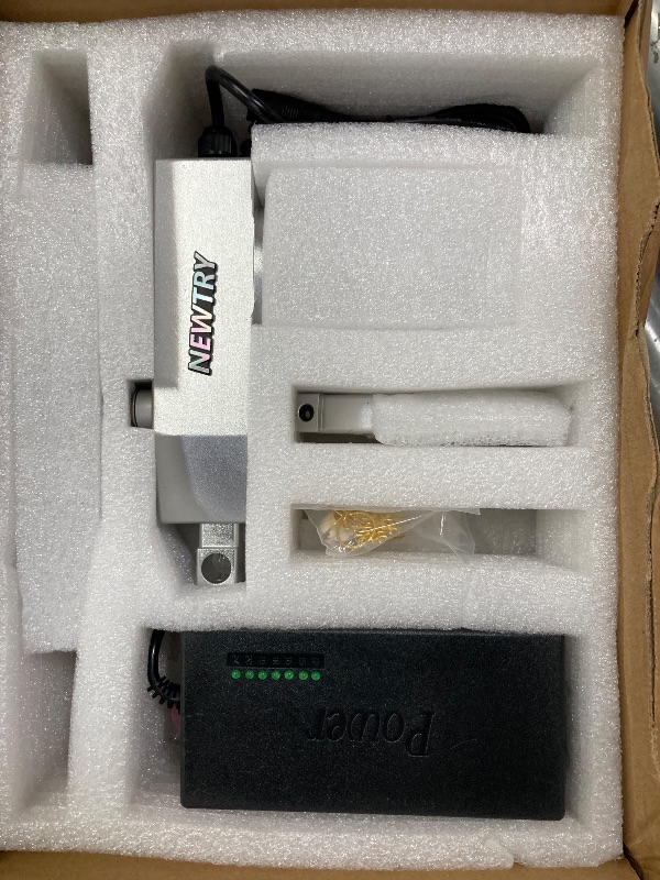 Photo 1 of ***(PARTS ONLY - SELLING AS IS)*** NEWTRY Dreadlocks Machine Automatic Dreadlocks Maker for Locs DIY Portable Instant Loc Machine with Multiple Tools 6/8/10mm (0.2/0.3/0.4in)