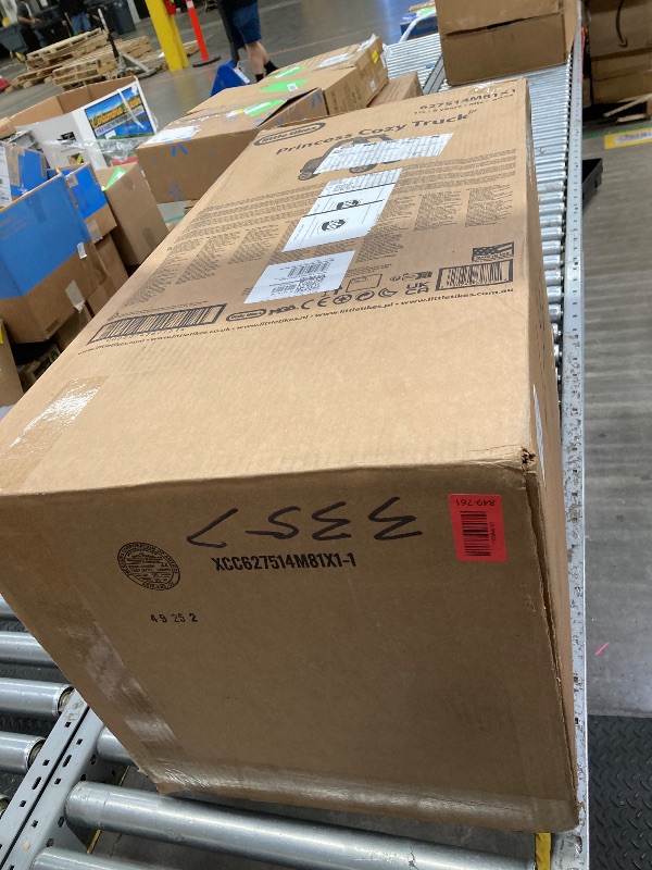 Photo 1 of ***(PARTS ONLY -SELLING AS IS )***
Little Tikes Princess Cozy Truck Ride-On, Pink Truck, 90cm x 45cm x 89cm