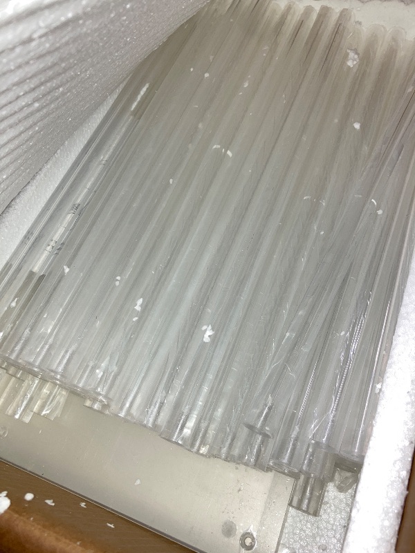 Photo 1 of ( NO FLOWERS) Geetery 8 Pieces Tall Acrylic Vase Wedding Centerpieces Clear Flower Stand Column Geometric Floral Vase Elegant Display Holder for Birthday Party Wedding Table Decorations (28 Inch)