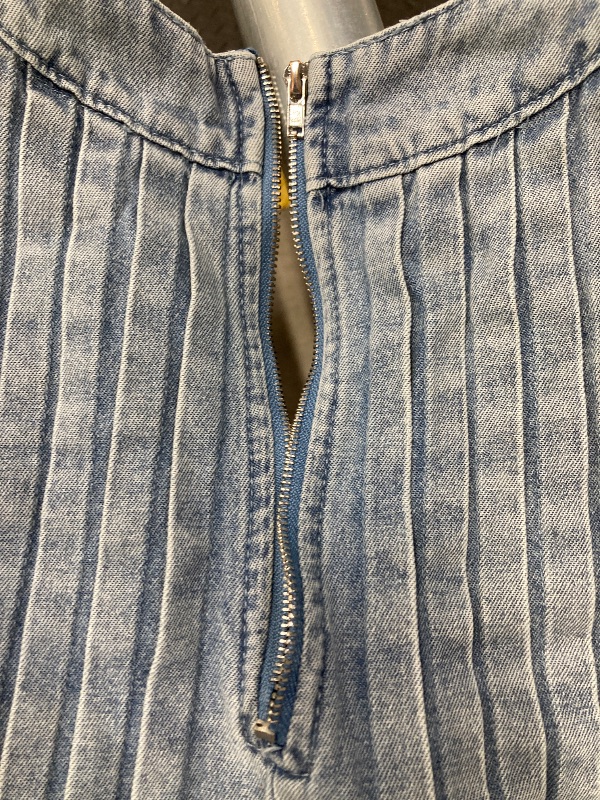 Photo 1 of ***DAMAGE -SELLING AS IS*** 
yoeasy Women's Sleeveless V Neck Shorts Denim Romper Tie Front Ruffle Cute Loose Jean Short Overalls with Pockets (Size XL, Blue)