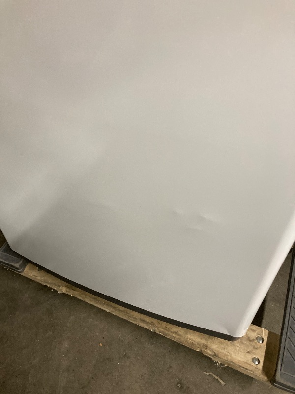 Photo 1 of ***Parts only***
BLACK+DECKER Small Portable Washer, Washing Machine for Household Use, Portable Washer 2.0 Cu. Ft. with 6 Cycles, Transparent Lid & LED Display