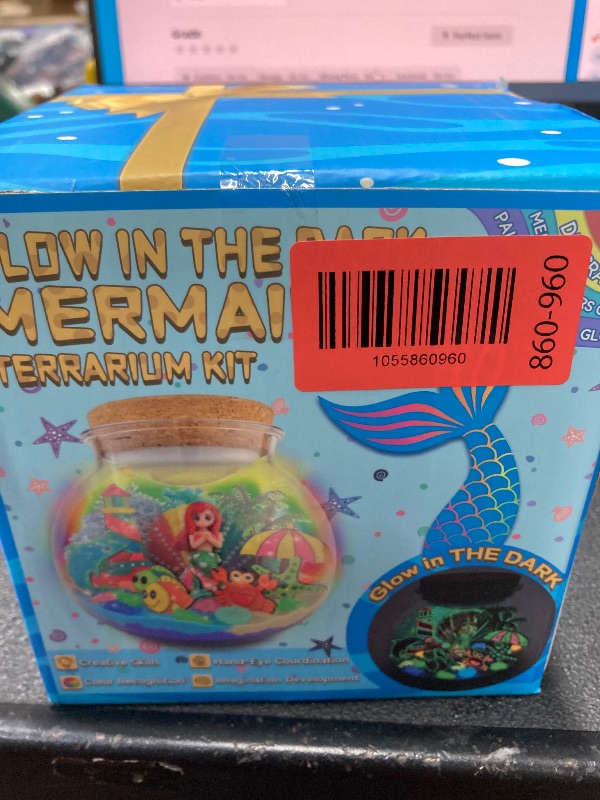 Photo 1 of *** FACTORY SEAL***

Mermaid Terrarium Kit for Kids - Arts & Crafts Activities Sets With Glow in The Dark Painting - DIY Mermaid Toys Birthday Gifts for Girls Age 5, 6, 7, 8, 9, 10, 11 & 12 Year Old(Mermaid Terrarium)