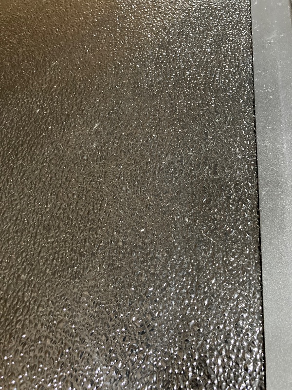 Photo 1 of **BROKEN LATCH***Gator EFX Hard Tri-Fold Truck Bed Tonneau Cover | GC34008 | Fits 2019 - 2023 Dodge Ram 1500 W/o RamBox Does Not Fit W/ Multi-Function (Split) Tailgat