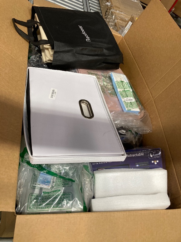 Photo 1 of ********no return no refund ***Box Size: Approx. 40” x 22” x 16” | Why bid on one item when you can score a mix of unique finds in one go? Packed with an estimated 80-120 items, this medium box offers the same kind of inventory you'd find listed individua