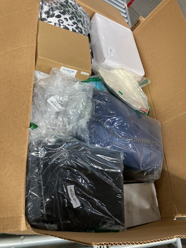 Photo 1 of ********no return no refund ***Box Size: Approx. 40” x 22” x 16” | Why bid on one item when you can score a mix of unique finds in one go? Packed with an estimated 80-120 items, this medium box offers the same kind of inventory you'd find listed individua