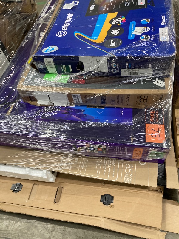 Photo 1 of ********No returns***No refund*******TV pallet doesn't work, only for parts of different brands and sizes. Some turn on, others don't. Broken screens, possibly missing cables and remote control. Returns not accepted. Final sale, approximate retail price o